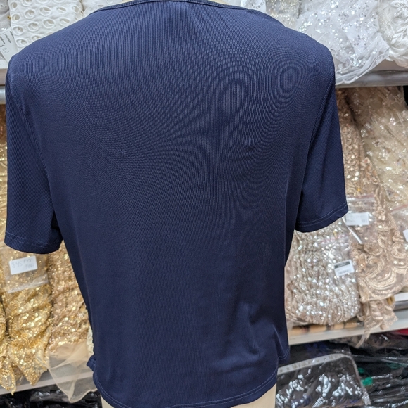 Shein Ruched Top - Picture 4 of 5